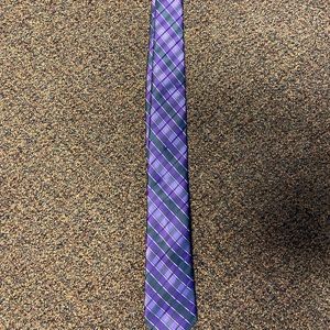 Apt. 9 Tie